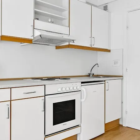 1 Bedroom Cozy In Apartment