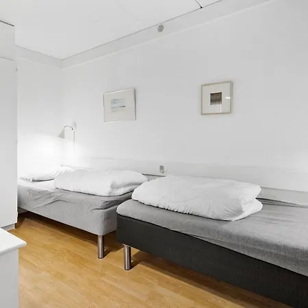 1 Bedroom Cozy In *